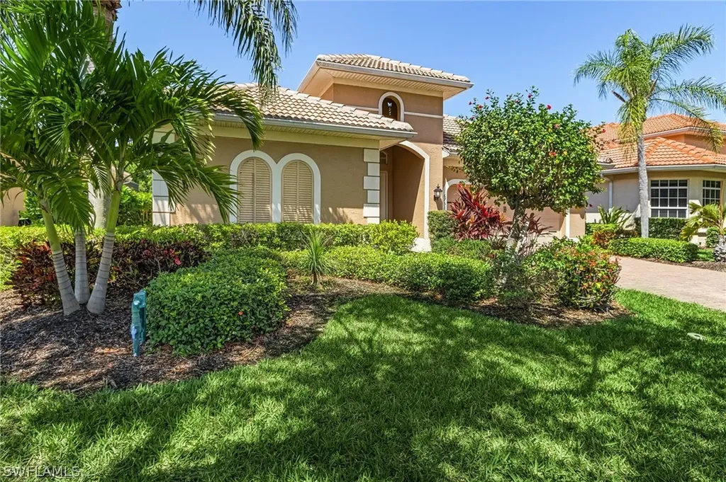 6753 Bent Grass Drive Naples FL 34113