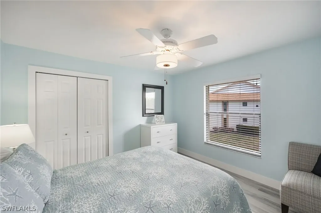 525 Lake Louise Circle Naples FL 34110