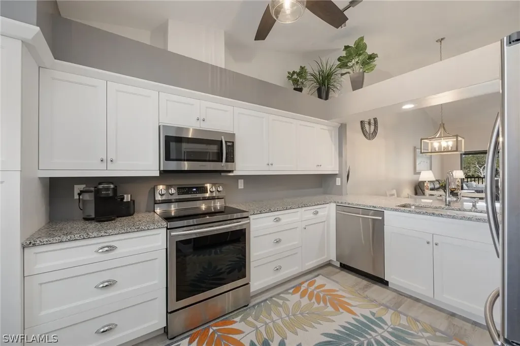 525 Lake Louise Circle Naples FL 34110