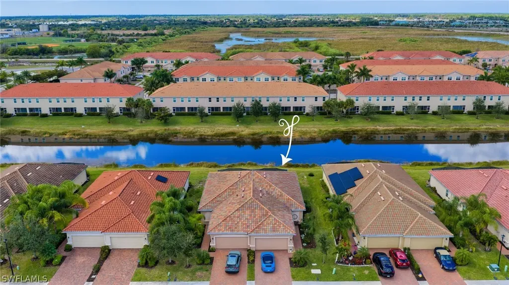 2543 Vine Avenue Naples FL 34120