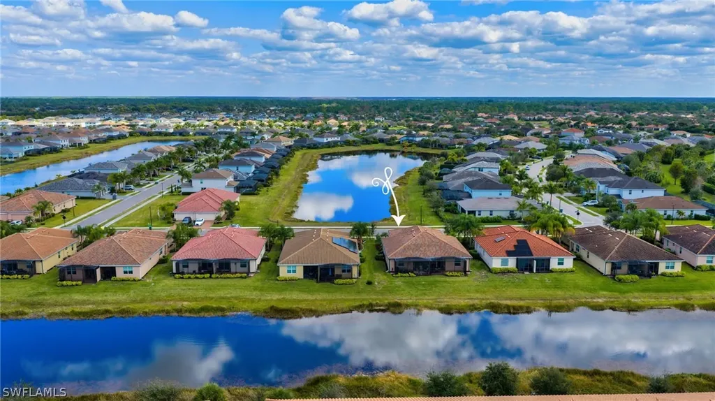 2543 Vine Avenue Naples FL 34120