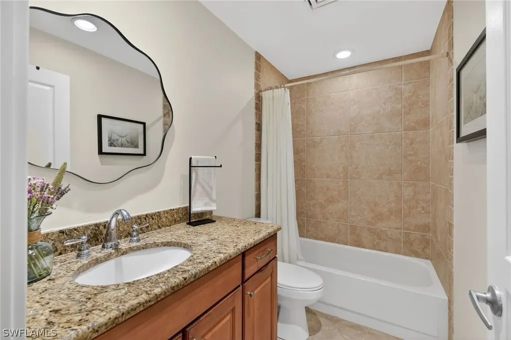 523 Club Side Drive Naples FL 34110
