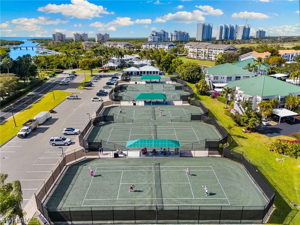 523 Club Side Drive Naples FL 34110