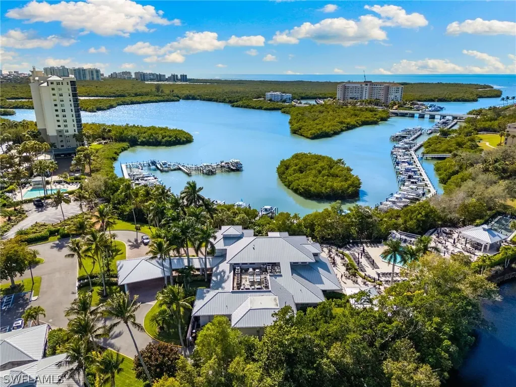 523 Club Side Drive Naples FL 34110
