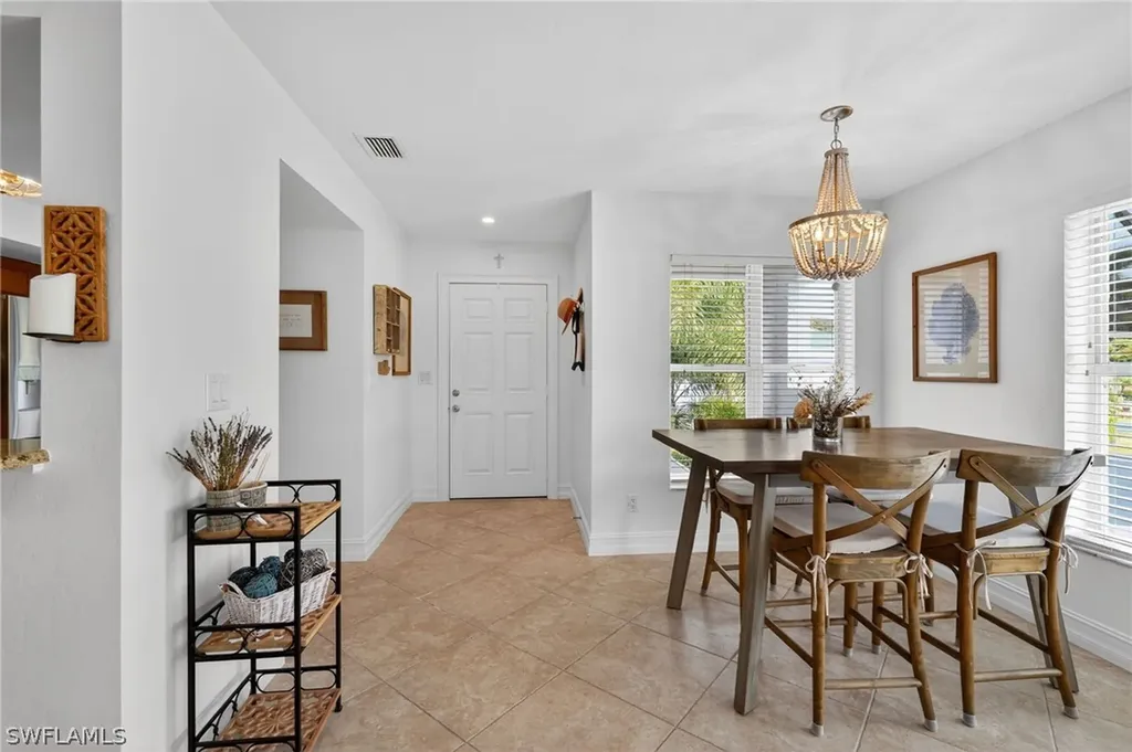 523 Club Side Drive Naples FL 34110