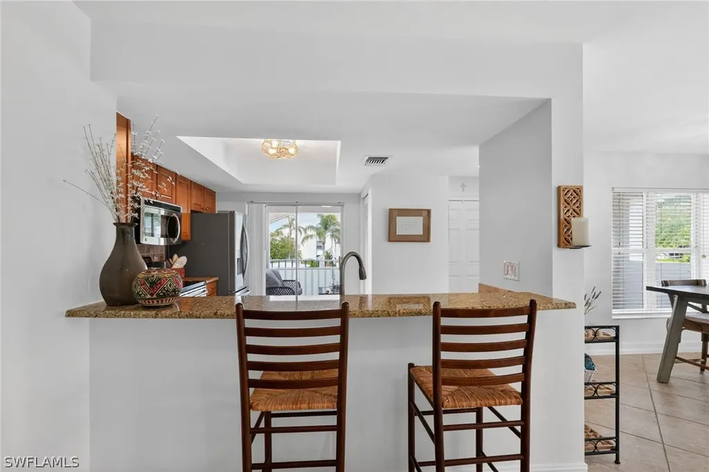 523 Club Side Drive Naples FL 34110