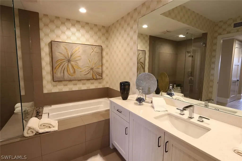 1135 3rd Avenue S Naples FL 34102