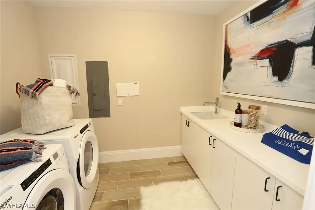 1135 3rd Avenue S Naples FL 34102
