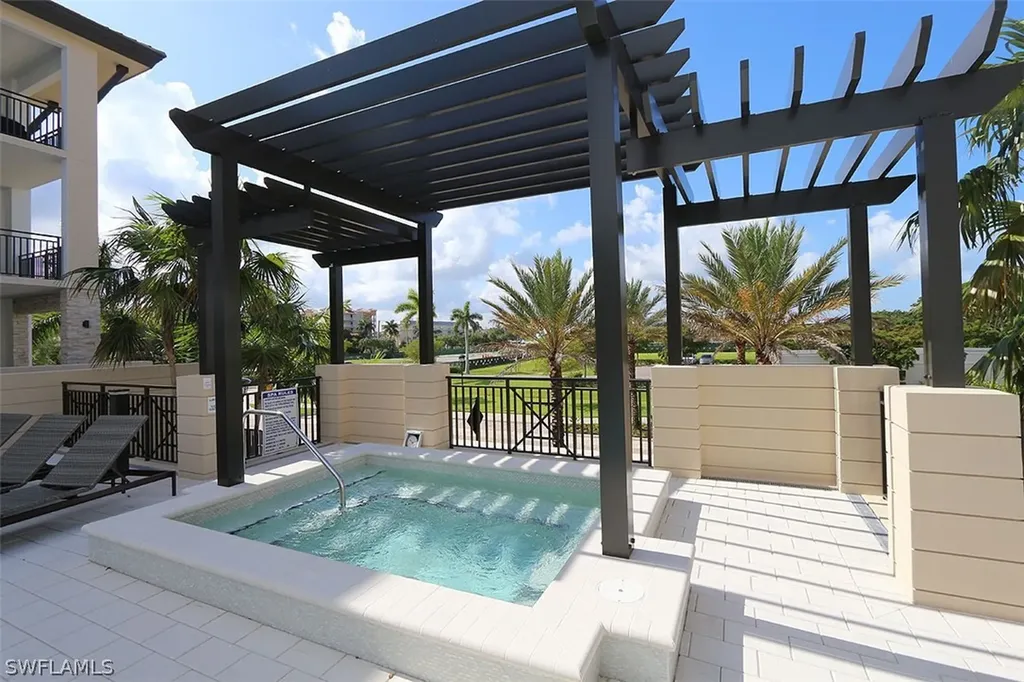 1135 3rd Avenue S Naples FL 34102