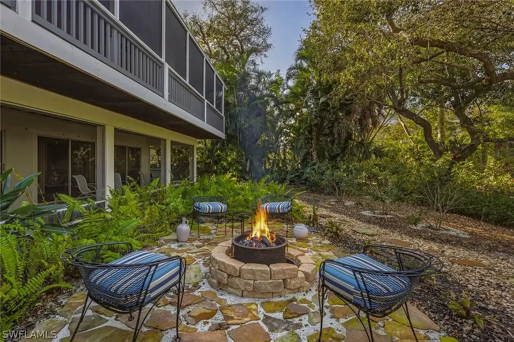 360 Gumbo Limbo Lane Marco Island FL 34145