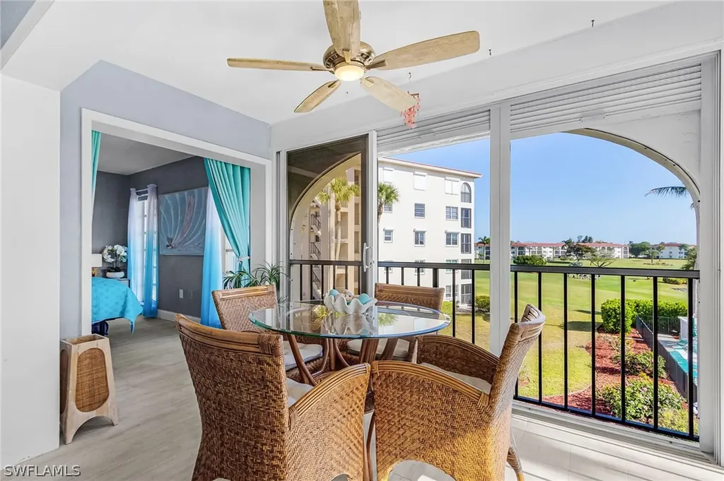 53 High Point Circle W Naples FL 34103