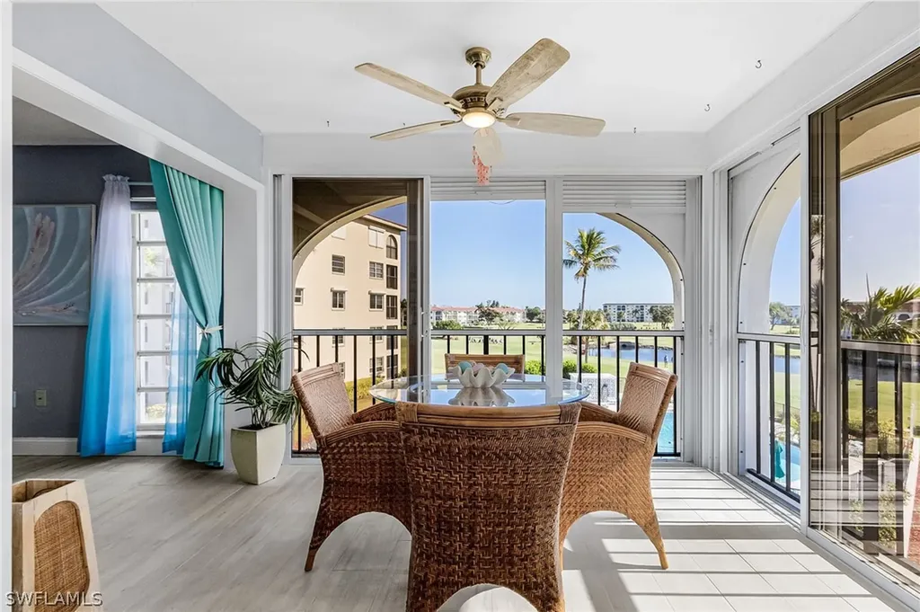 53 High Point Circle W Naples FL 34103