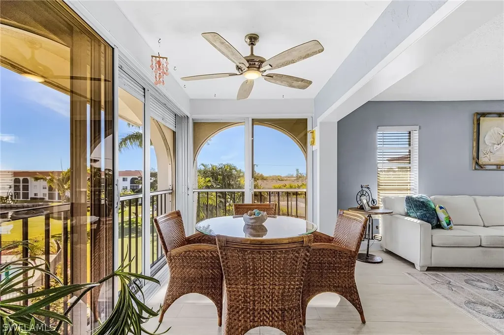 53 High Point Circle W Naples FL 34103