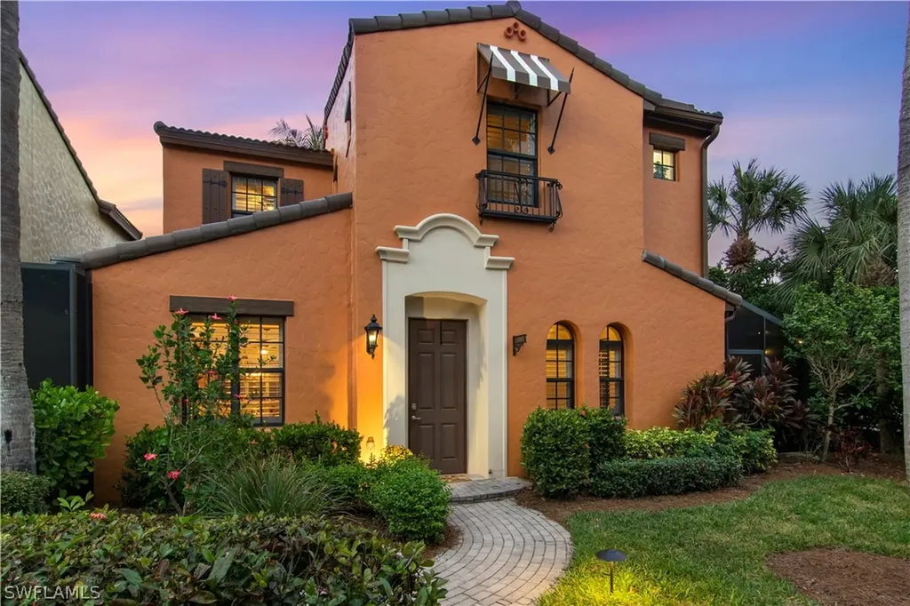 9118 Chula Vista Street Naples FL 34113