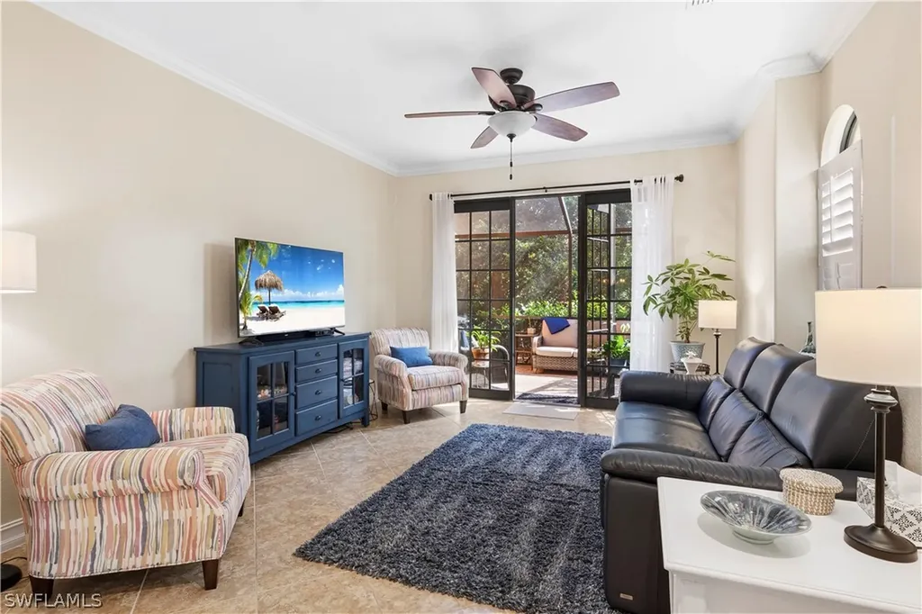 9118 Chula Vista Street Naples FL 34113