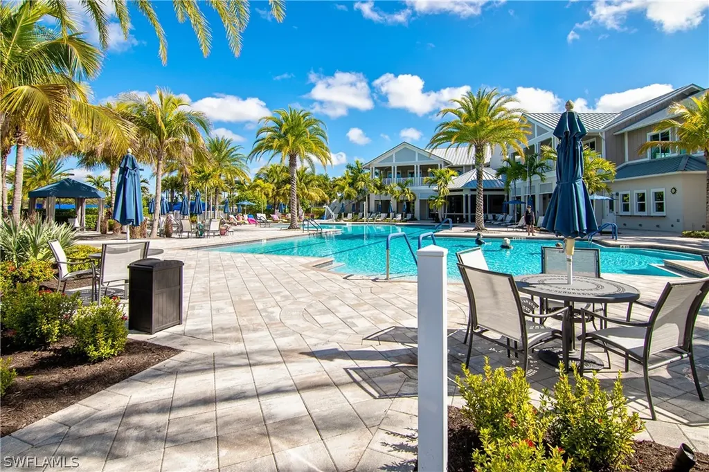 10755 Manatee Key Lane Estero FL 33928