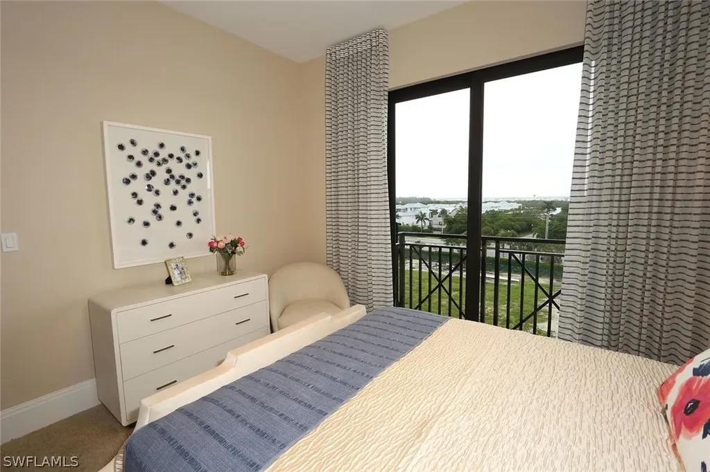 1135 3rd Avenue S Naples FL 34102