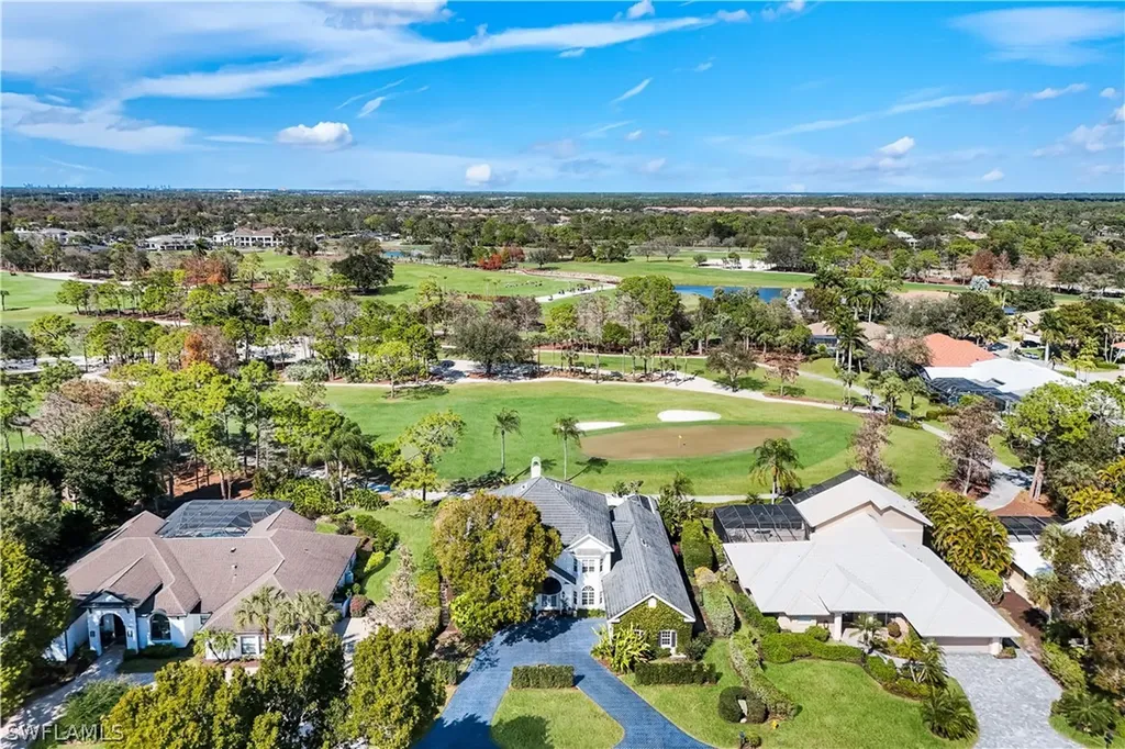 180 Edgemere Way S Naples FL 34105