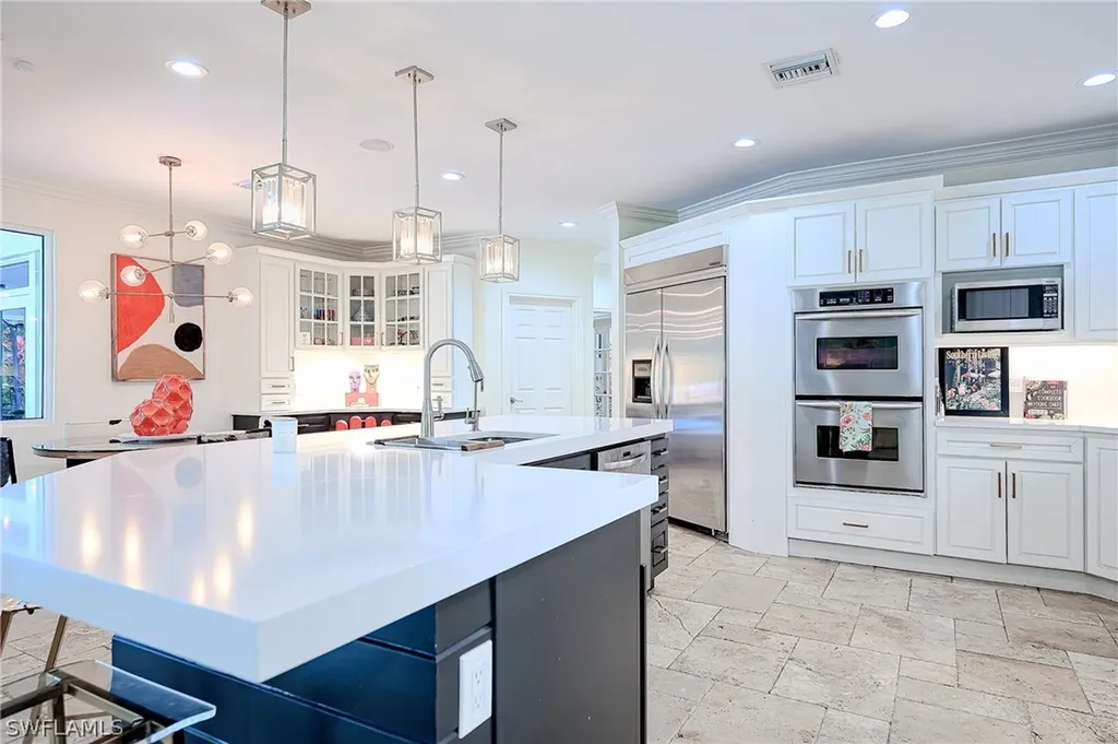 2760 70th Street SW Naples FL 34105