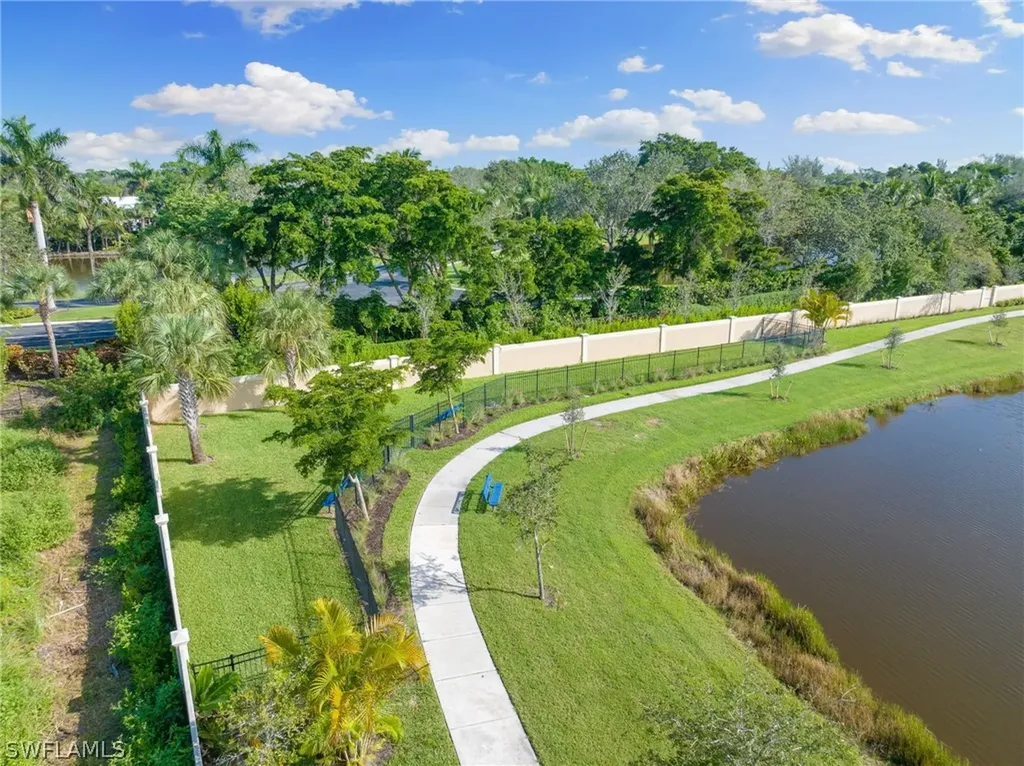 4714 Arboretum Circle Naples FL 34112