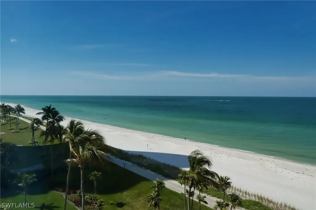 4651 Gulf Shore Boulevard N Naples FL 34103