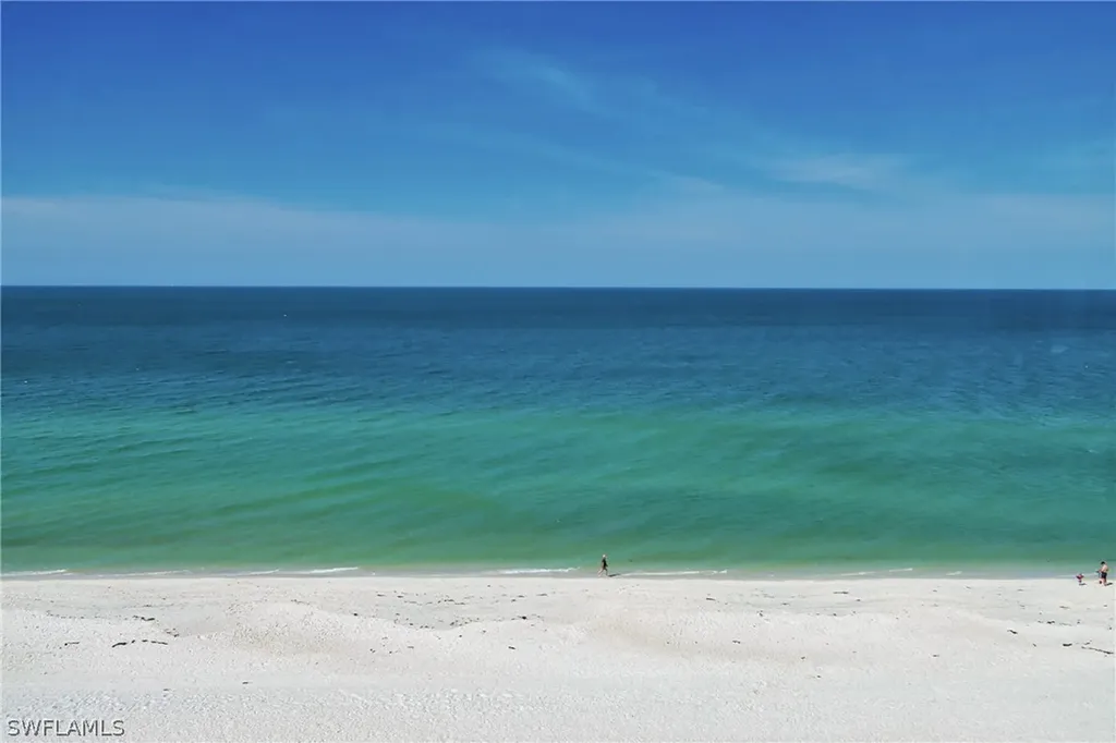 4651 Gulf Shore Boulevard N Naples FL 34103