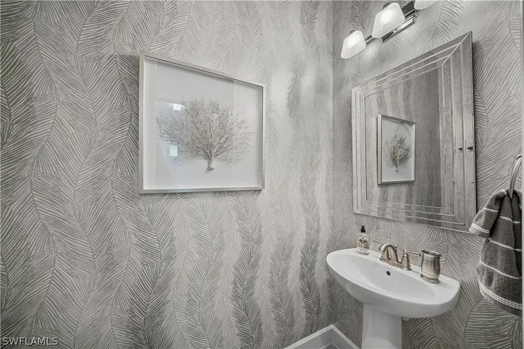 9114 Trivoli Terrace Naples FL 34119
