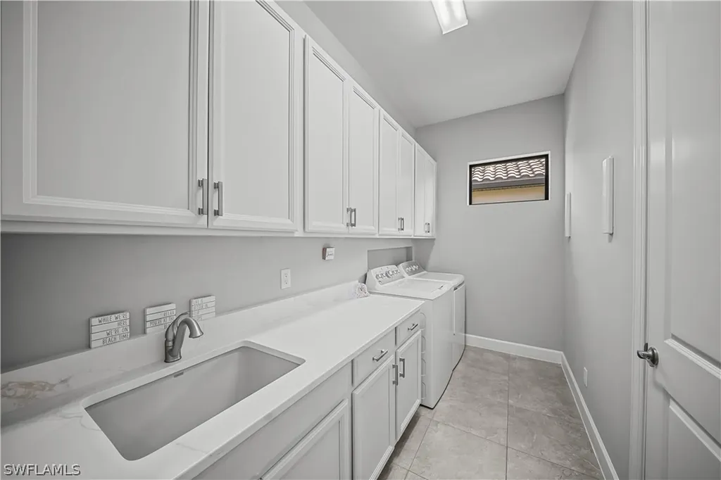 9114 Trivoli Terrace Naples FL 34119