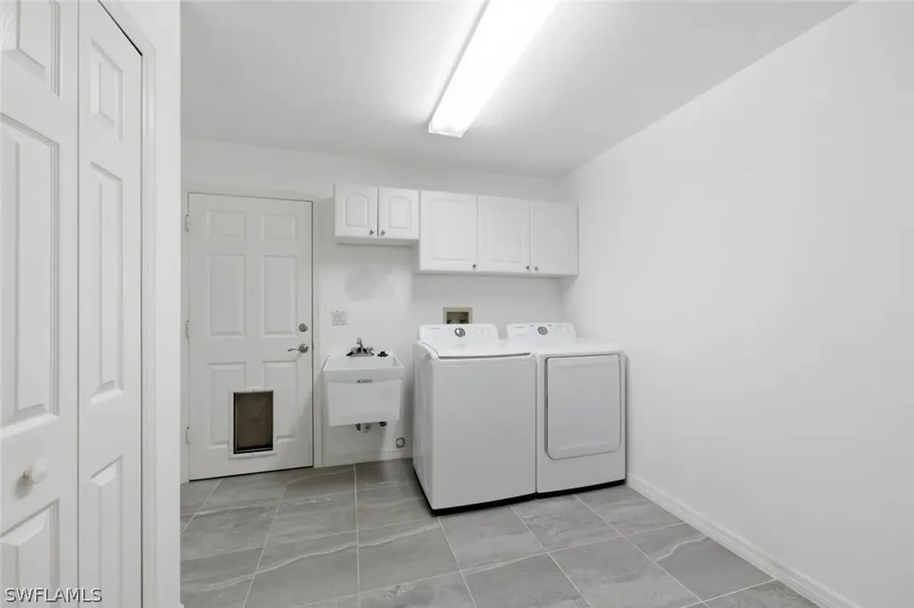 5356 Sycamore Drive Naples FL 34119