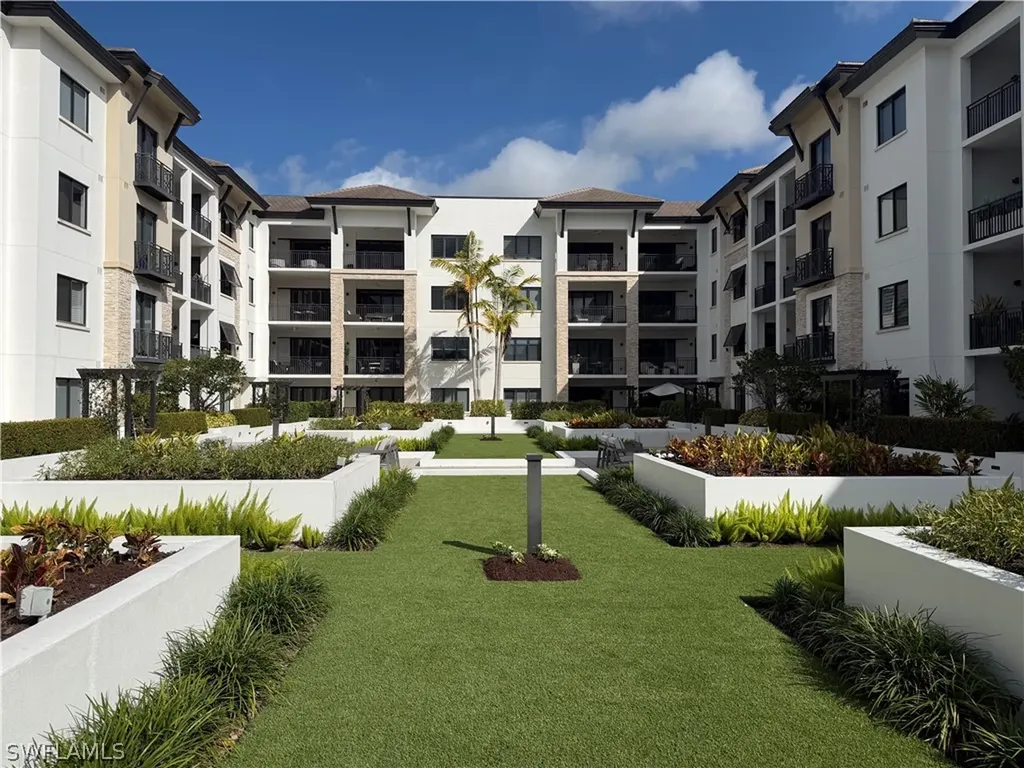 1135 3rd Avenue S Naples FL 34102