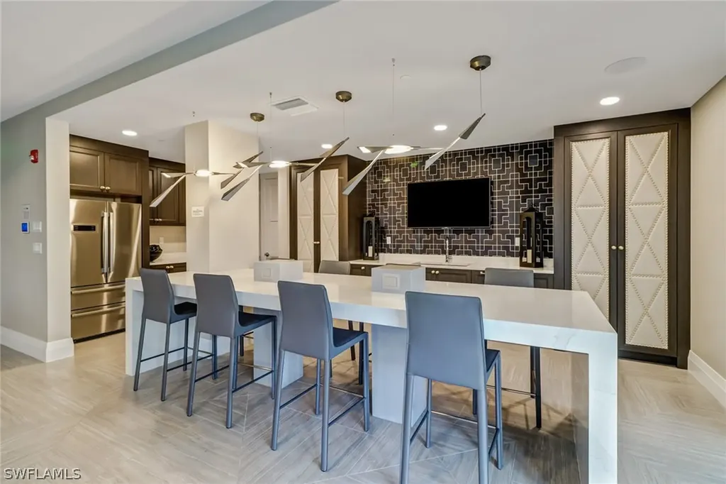 1135 3rd Avenue S Naples FL 34102