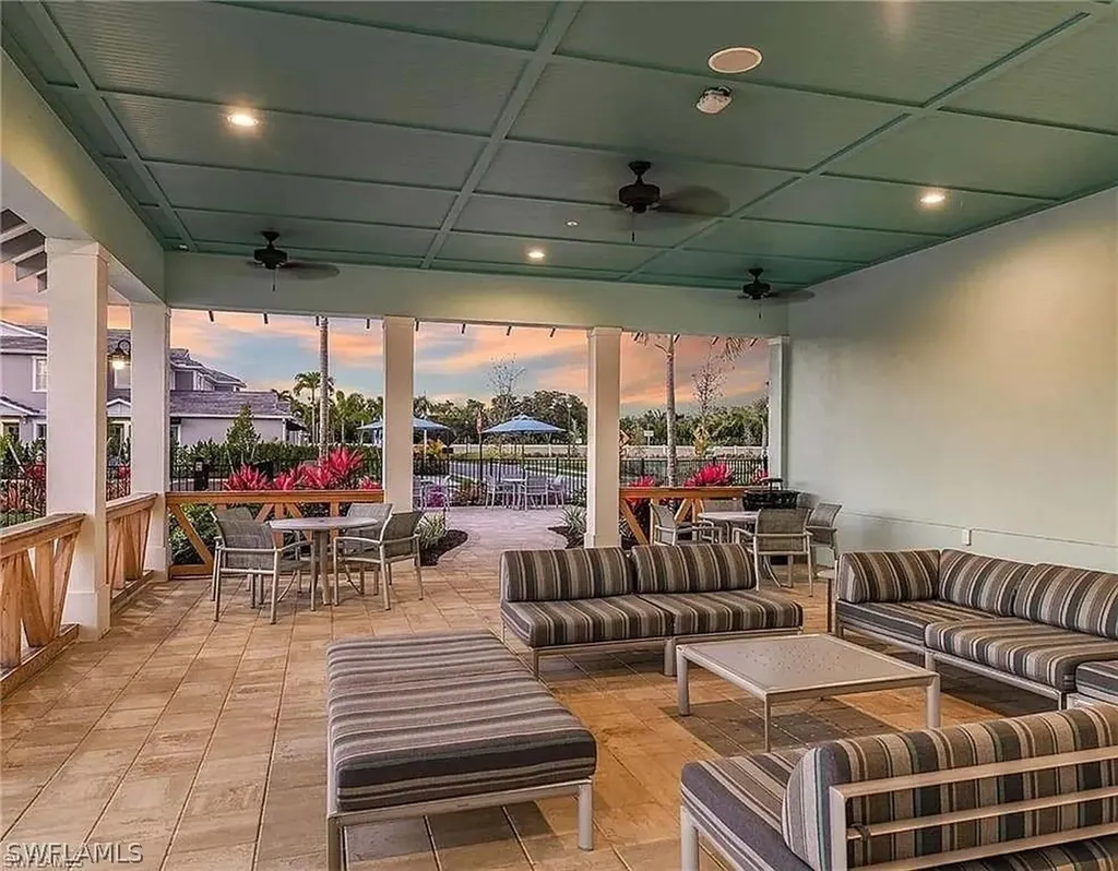 4688 Arboretum Circle Naples FL 34112