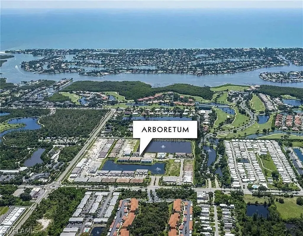 4688 Arboretum Circle Naples FL 34112