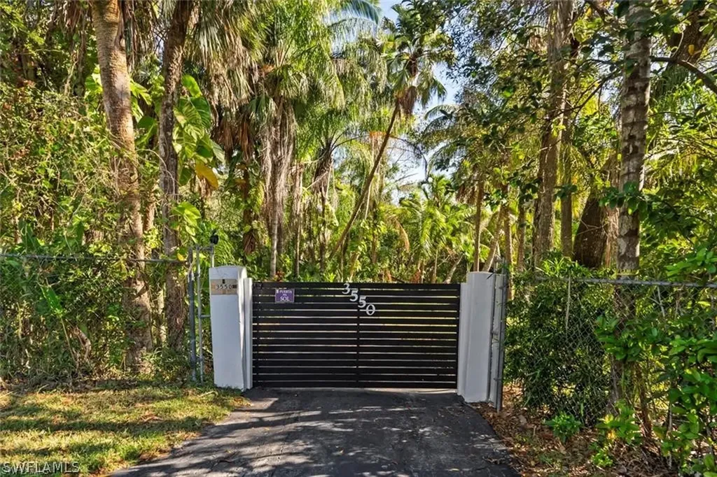 3550 Hazel Road Naples FL 34104
