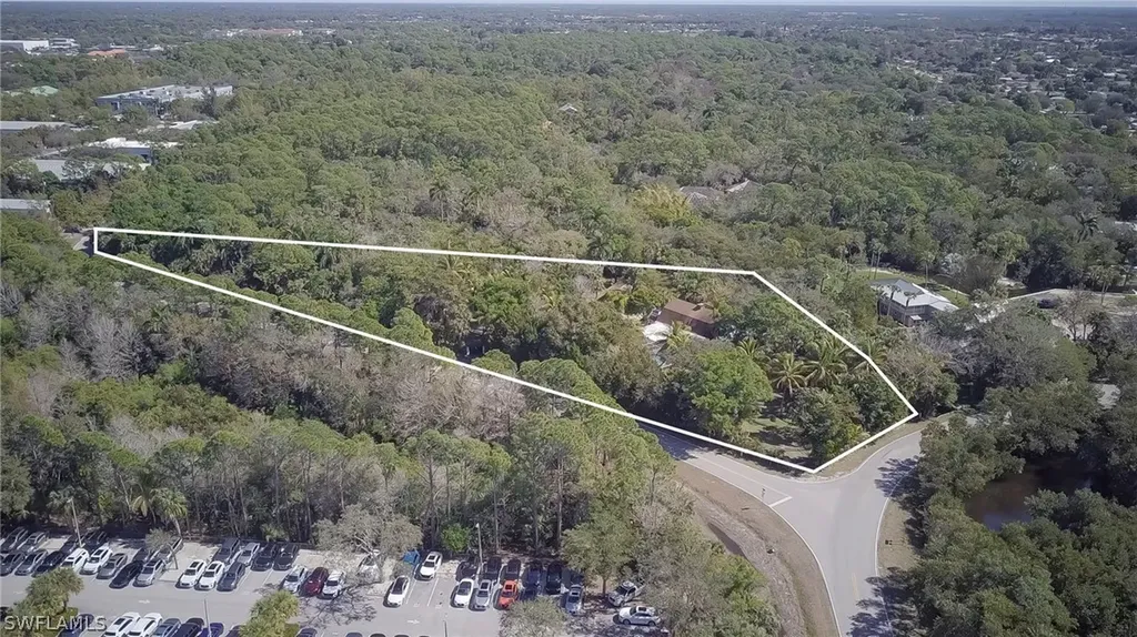 3550 Hazel Road Naples FL 34104