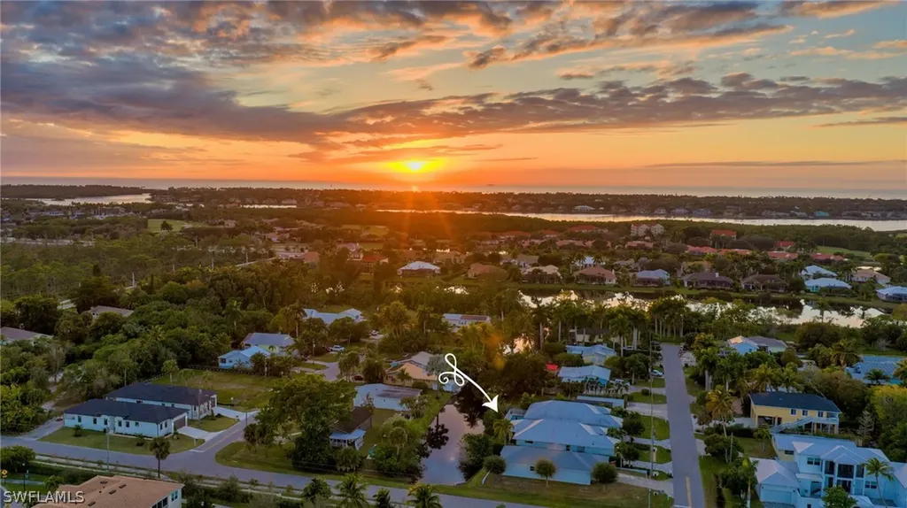 2464 Lake Avenue Naples FL 34112