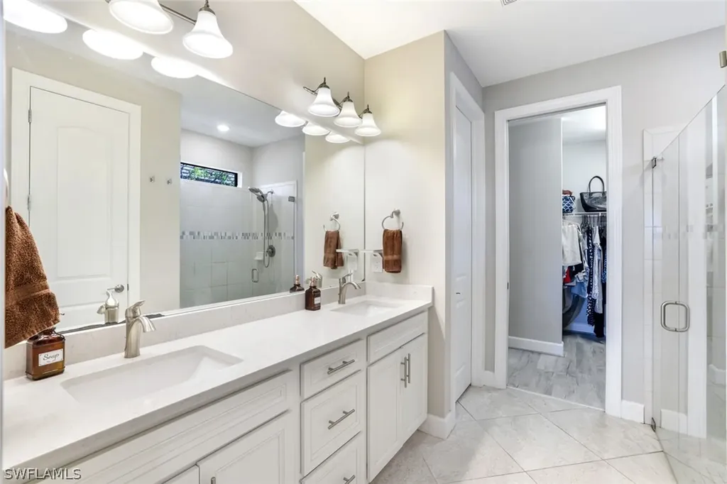 2331 Orchard Street Naples FL 34120
