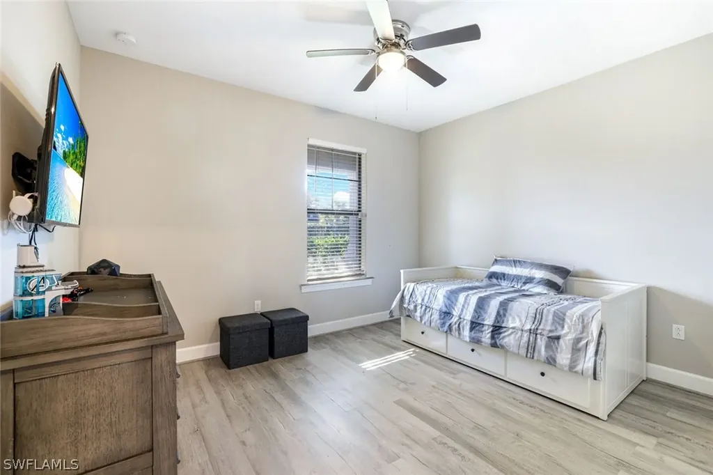2331 Orchard Street Naples FL 34120