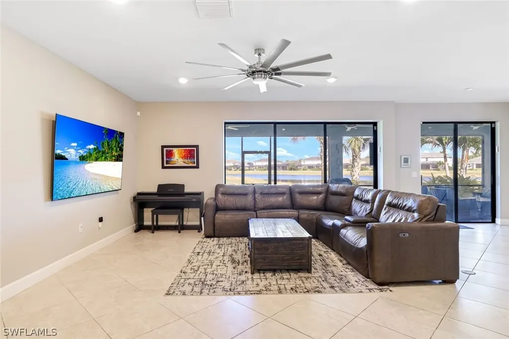 2331 Orchard Street Naples FL 34120