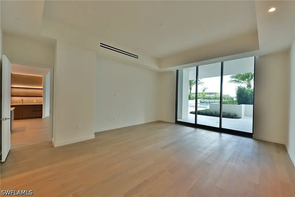 5000 Coconut Road #105 Bonita Springs FL 34134