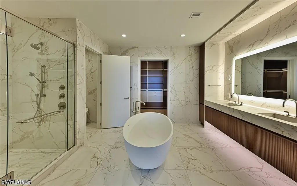 5000 Coconut Road #105 Bonita Springs FL 34134