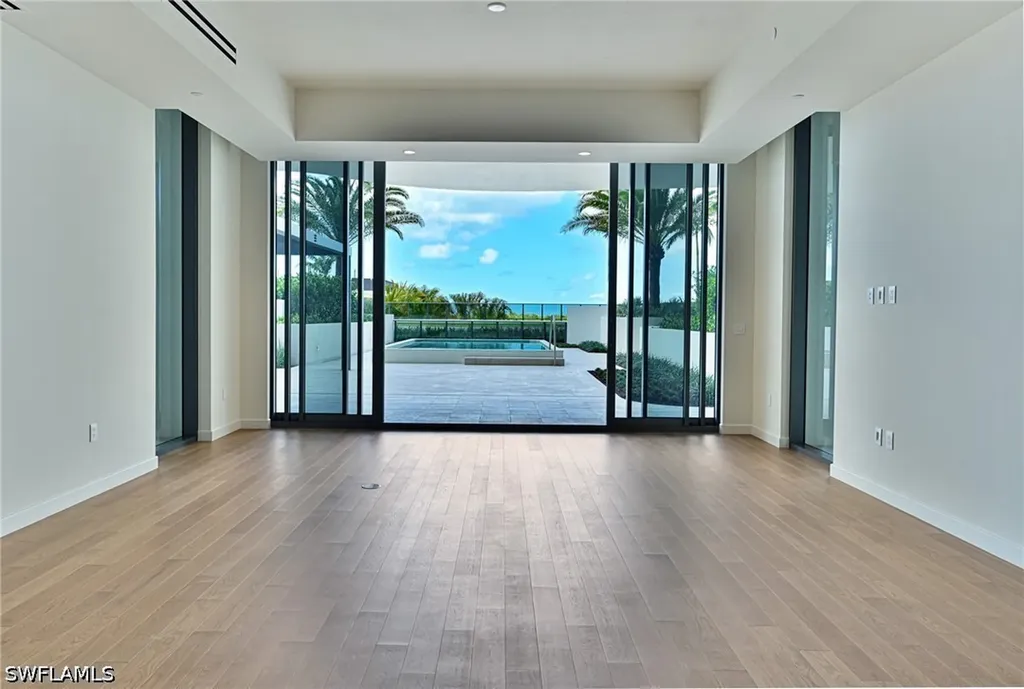 5000 Coconut Road #105 Bonita Springs FL 34134