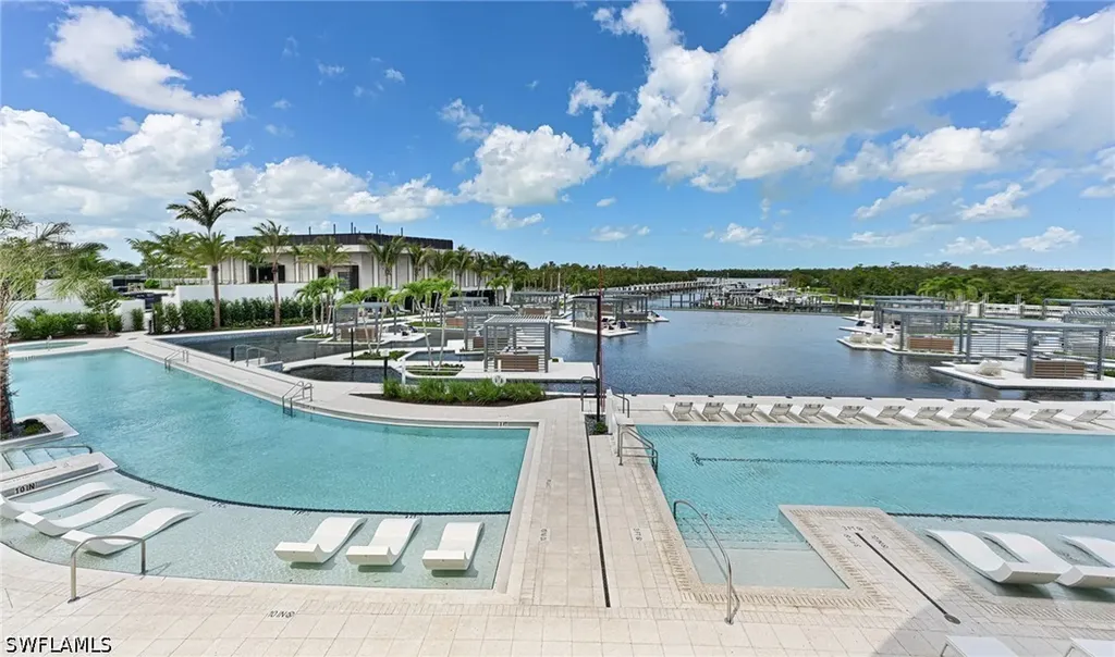 5000 Coconut Road #105 Bonita Springs FL 34134
