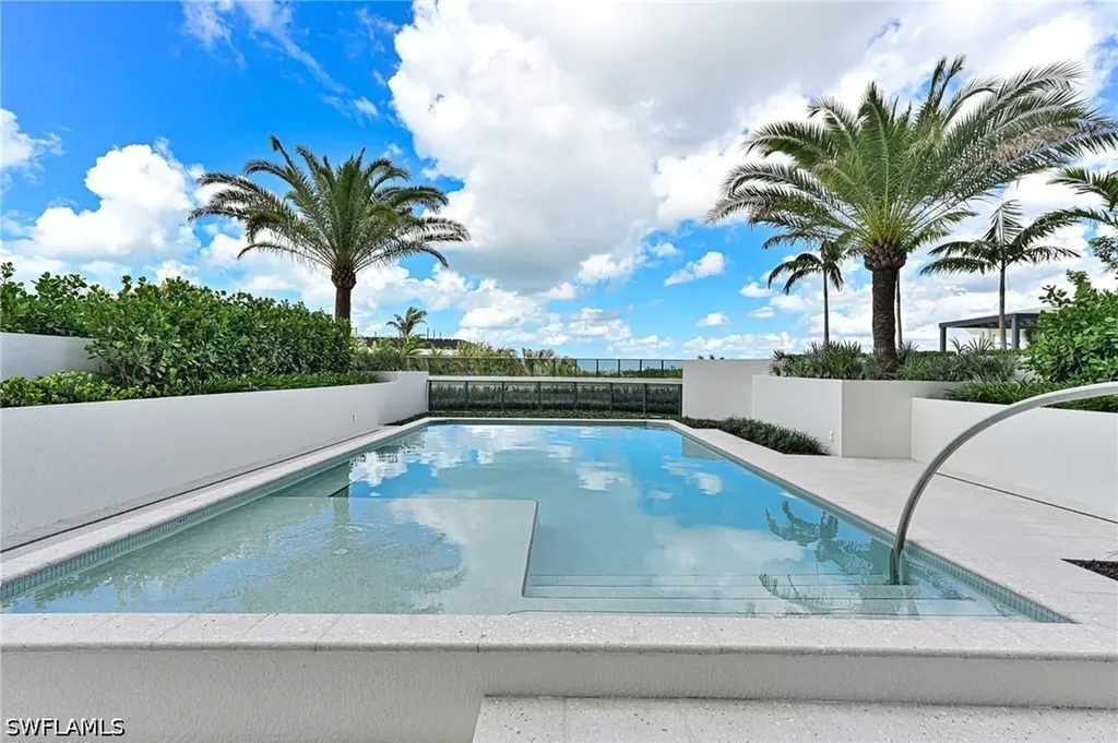 5000 Saltleaf Blvd #105 Boulevard Bonita Springs FL 34134