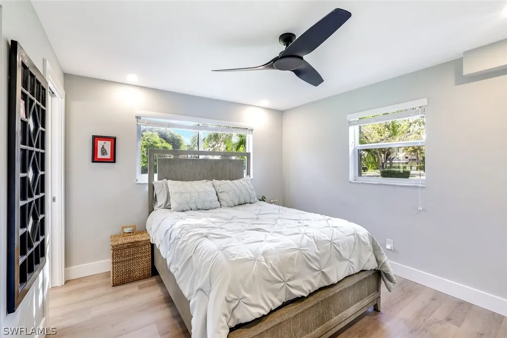 780 10th Avenue Naples FL 34102