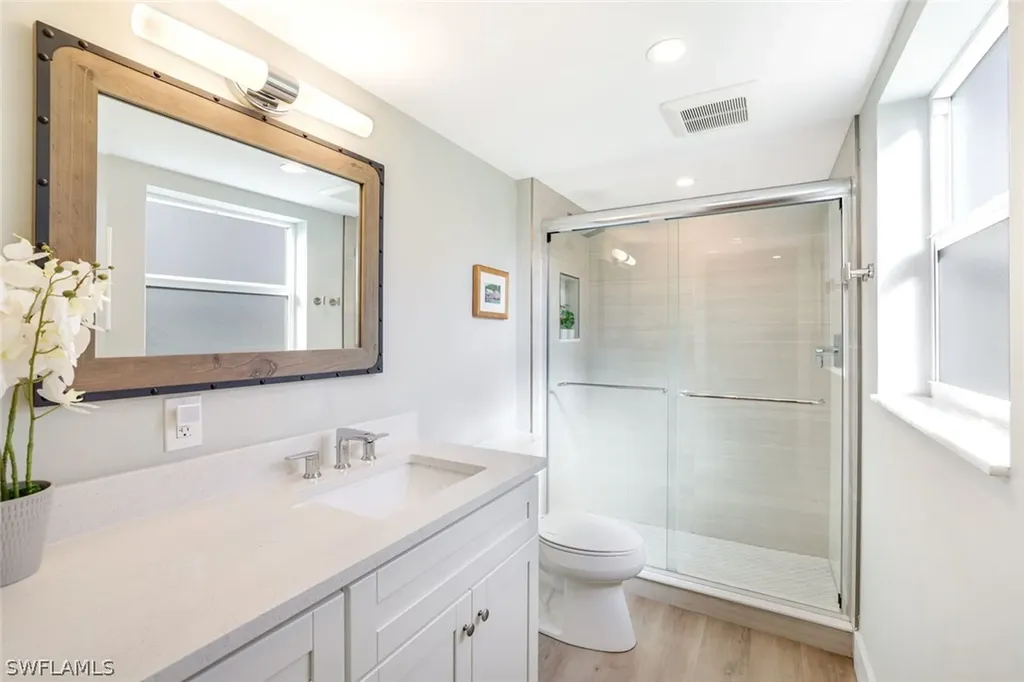 780 10th Avenue Naples FL 34102