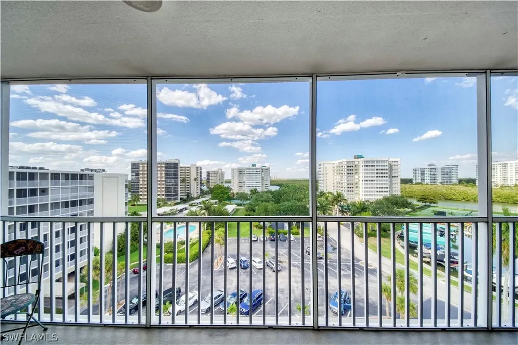 3 Bluebill Avenue Naples FL 34108