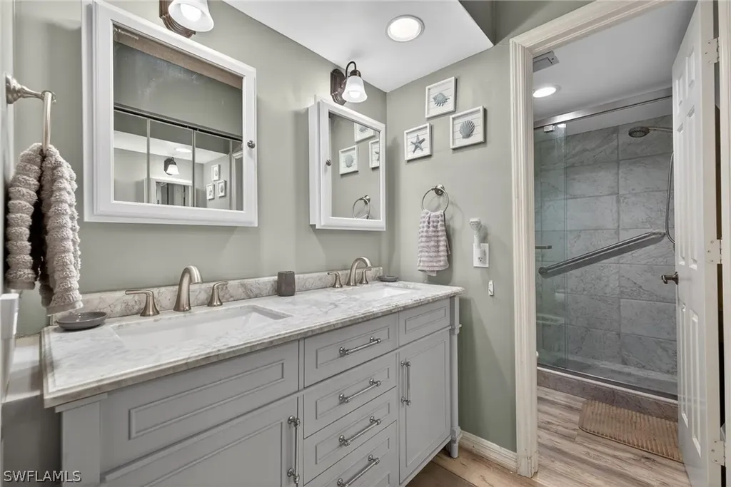 4973 Pepper Circle Naples FL 34113