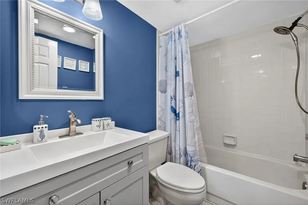 4973 Pepper Circle Naples FL 34113