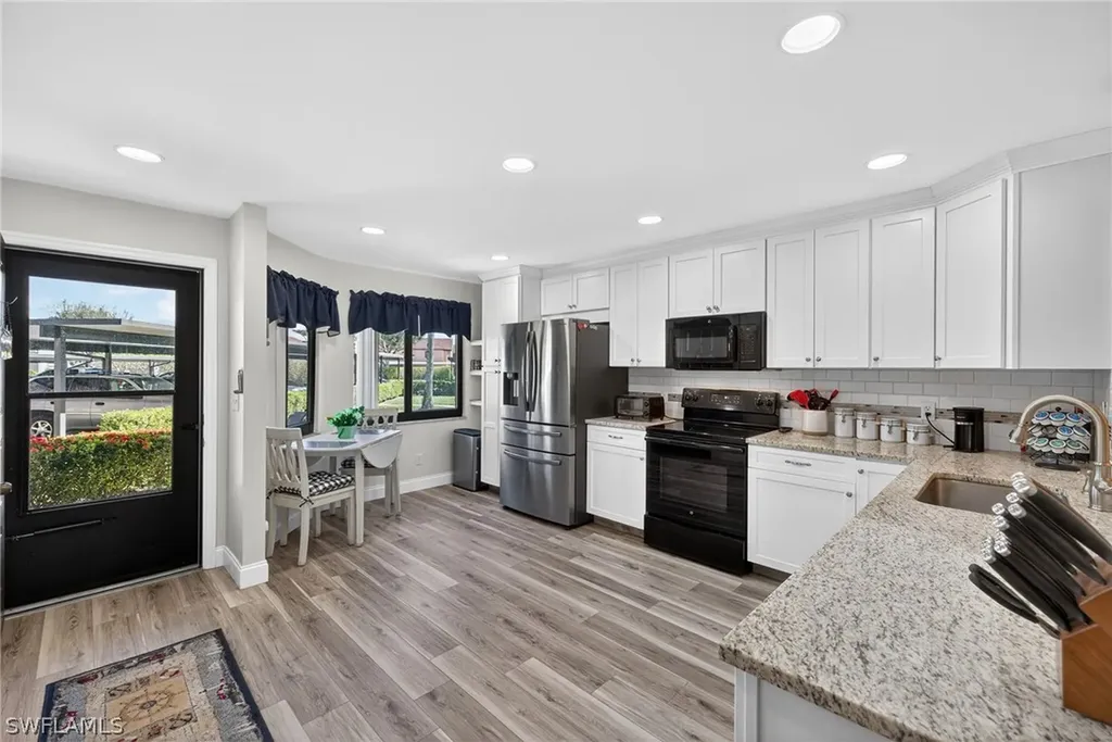 4973 Pepper Circle Naples FL 34113